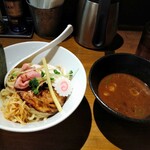 馳走麺 狸穴 - 