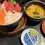 札幌海鮮丼専門店 すしどんぶり - 