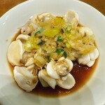 香港麺 新記 三宿本店 - 茹でイカ