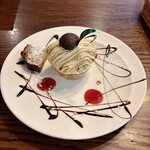 レストラン ペニーレイン - 「ケーキセット」@900 のモンブラン