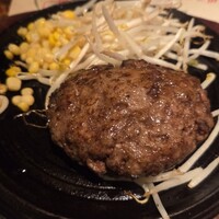 マヌエル タスカ ド ターリョ 丸の内店 - 