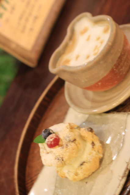 Utsuwa cafe to Tedzukuri Zakka no Mise Yuu Osaka Umeda Ten photo 2