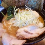 横浜家系らーめん 天王家 寒川総本店 - 