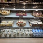 Minori Cafe Mitsukoshi Ginza Ten