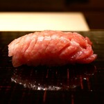 鮨 さいとう - 銚子の鮪、大とろ