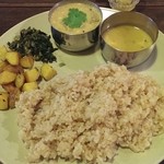 ラトナ カフェ - 冬瓜のカレー。ヘルシー。