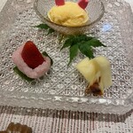 銀座 蟹みつ - 蟹アイス　桜餅　ピーチパイン