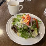 ローマイヤレストラン 銀座店 - スープとサラダ