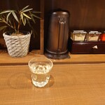 ヌードルワークス - カウンター前