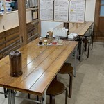 麺謹製3L's - 店内の様子