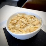 The CLUB at SEA - 料理写真:潰したクラッカー　#BCMKR！　やや煮詰まりモッタリしてい、貝由来以外の「おいしさ」が多少鼻につくとか　#いんだよ細けえ事は！