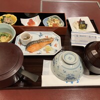 中之島なだ万 - 