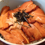 Takeokaramenumenoya - セットのミニチャーシュー丼
