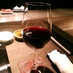 鉄板焼 ビュメール  - 赤ワインがサーロインにもガーリックライスにも合ってしまいました。まったく酔わず、ただただ幸せなお食事。ありがとうございました