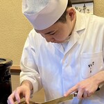 鎌倉 北じま - お弟子さん、眼差しが真剣です！