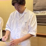 鎌倉 北じま - 最後にお抹茶をたてて下さいました。