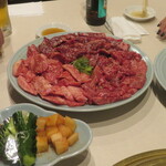 やきにく 燈火園 - 