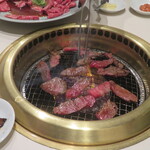 やきにく 燈火園 - 