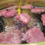 やきにく 燈火園 - 