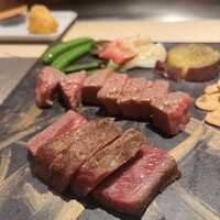 大阪鉄板焼き 神戸牛 TATARA - 