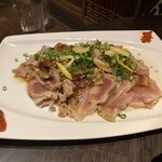 町屋源 - みつせ鶏のたたき（1,300円）