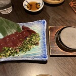 町屋源 - 極鮮レバー焼き（700円）
                                右のプレートで、焼く、んですよ？