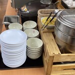 ゆういんぐ四万十 - ご飯、たくあん、ゴマ、生卵、カレー