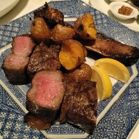 銀座ブルーリリー ステーキ＆チャイニーズレストラン - 