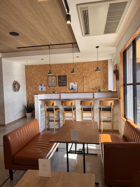 THE SANDWICH BELL photo 5