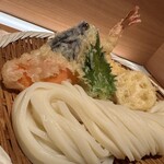 切麦や 甚六 - 綺麗な盛り付け