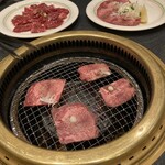 焼肉 鶯谷園 - 