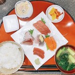 吉の - 