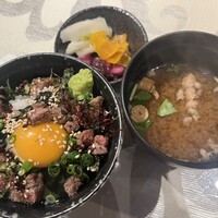神戸牛 八坐和 阪急三宮店 - 