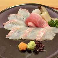 山映 - 