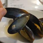 キッチン ブルー グローブ - ムール貝のスープも美味い