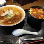 月徳飯店 - 