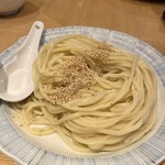 希須林 - ▪️担々つけ麺(太麺300g)¥1.150→¥1.200
      　※辛さ3段階からセレクト(中辛)
      　※ご飯無料(お代わりも無料)
      　※土日限定から土曜限定へ(日曜は定休日へ)
      　※野菜多め可能