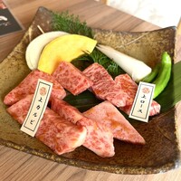 焼肉 しゃぶしゃぶ 石田屋。 北野坂店 - 