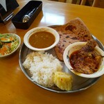 インディアン・レストラン　ロタ - 土曜日のバングラデシュカレーセット