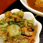 肉骨茶 - サラダ