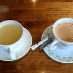 ネパール料理 居酒屋 ラム - サービスの野菜スープとセットドリンクのホットチャイ