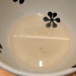 和食屋の惣菜えん - だし茶漬け＋肉うどん えん コレド日本橋店 最後に急須に残った熱々のだしを頂きました