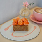signe - 料理写真:ベイクドチーズケーキ 淡雪