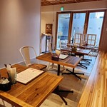 バターアンドミルク - 店内