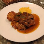 ル・クロ・モンマルトル - 鶏もも肉の猟師風