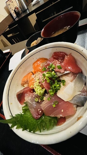 Sakana to Shun no Ryouri Maru photo 4