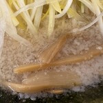 ラーメン青木亭 - 食感の良いメンマ