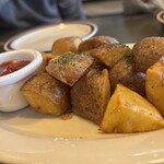 ダコタ ラスティック テーブル - 