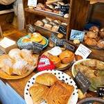 ザ・ルーツ・ネイバーフッド・ベーカリー - 