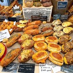 ザ・ルーツ・ネイバーフッド・ベーカリー - 